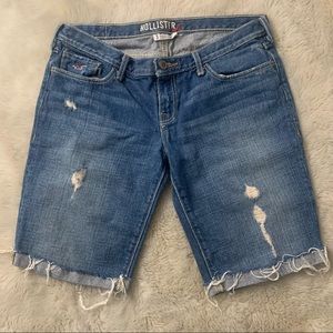 Hollister Bermuda Shorts Distressed Cut Off